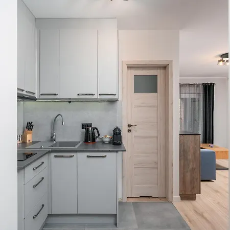 Apartwro 4th-city Square Railway Station Balcony, Garage, Bicycles *