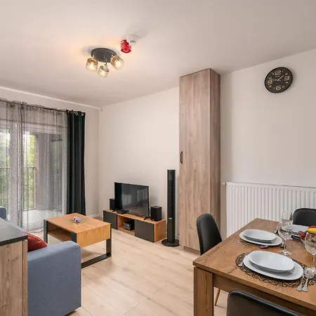 Apartwro 4th-city Square Railway Station Balcony, Garage, Bicycles *